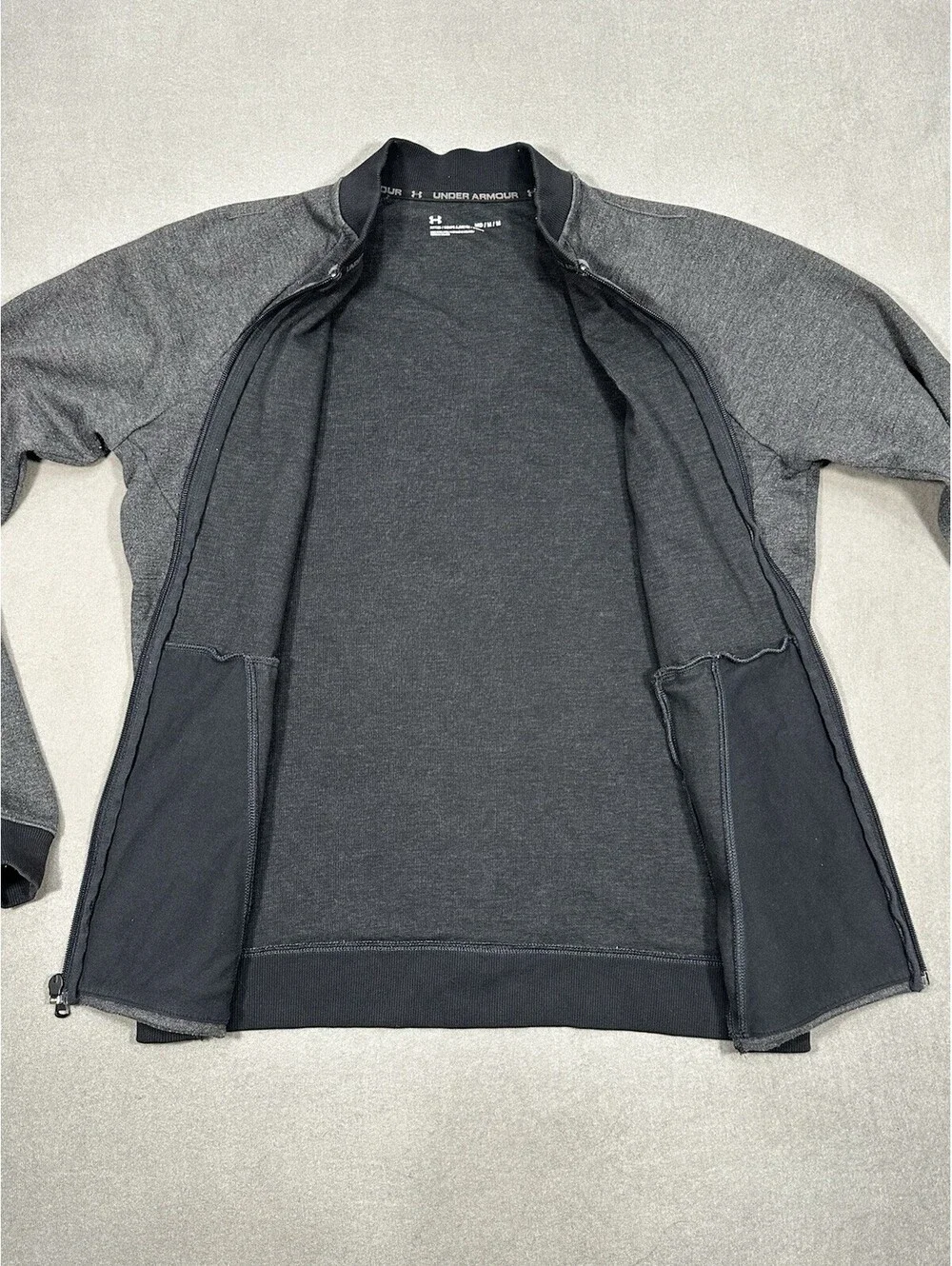 Under Armour Men’s Medium Fitted Full Zip Jacket Gray Athletic Activewear